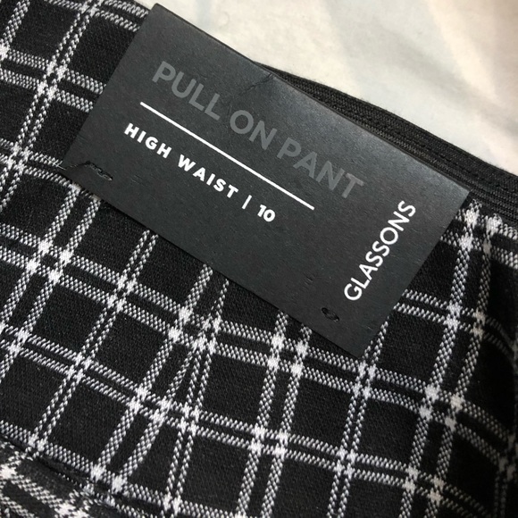 GLASSONS PATTERNED HIGH WAISTED PULL ON PANTS - Picture 4 of 4